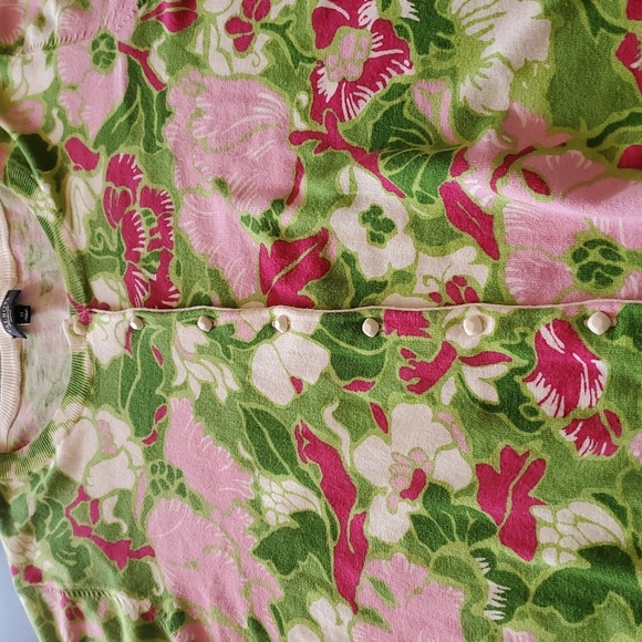 Talbots Floral Green and Pink Floral Long Slv Unique Buttons Sz MP Cardigan - Picture 5 of 10